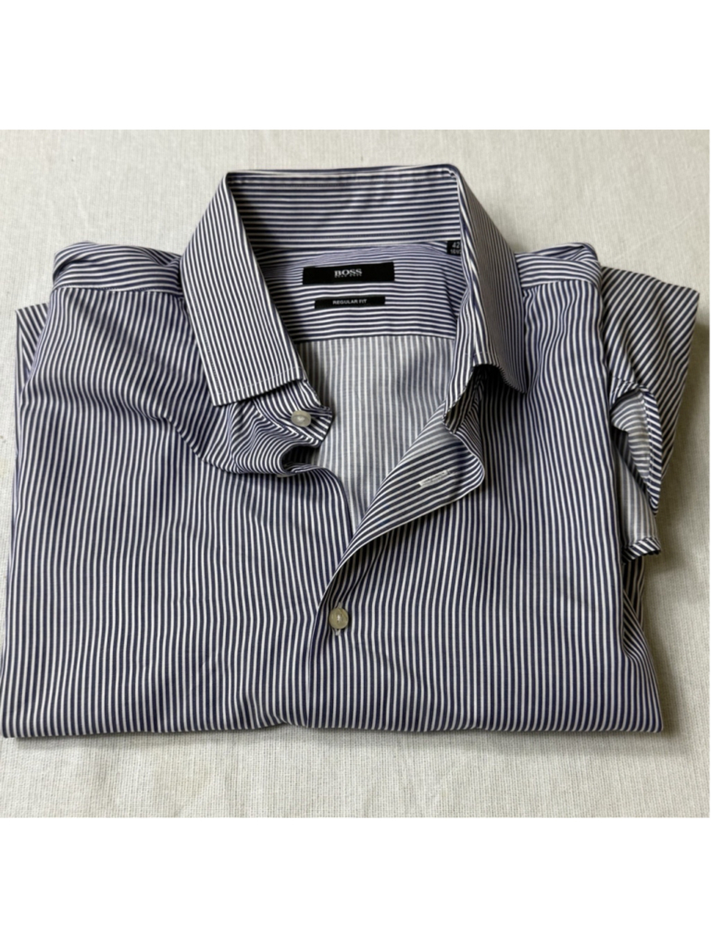 Hugo Boss Dress Shirt Long Sleeve regular fit purple /white Stripes S 16.5/42